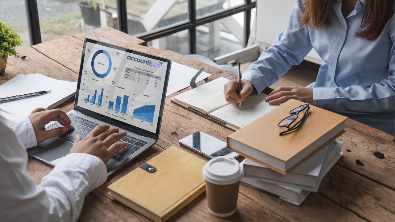 how-ai-bridges-the-gap-between-bookkeeping-data-and-esg-reporting