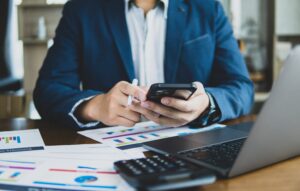 the-benefits-of-using-ai-powered-chatbots-for-accounting-support