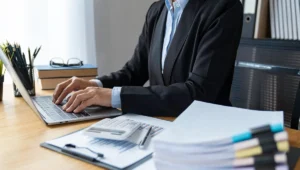 The Role of AI in Payroll Processing & Compliance Management