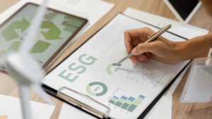 the-role-of-ai-in-esg-reporting-and-meeting-regulatory-requirements