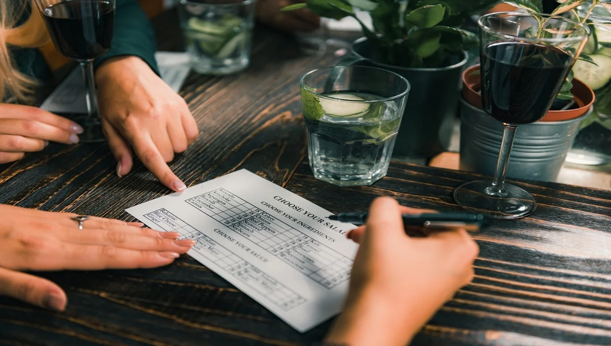How to file taxes for a restaurants