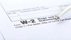 W-2 vs 1099 workers payroll and tax differences