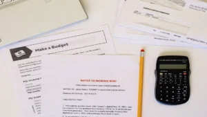 Tuition revenue accounting for schools, including payment plans and refunds