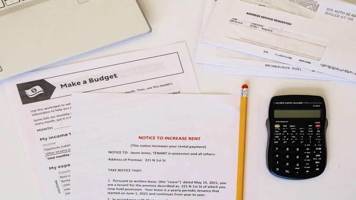 Tuition revenue accounting for schools, including payment plans and refunds